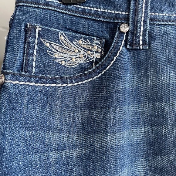 Inc curvy fit boot leg front zipper diamond look Buttons. Size 0 - Picture 3 of 7